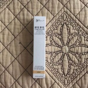 NIB Bye Bye Concealer